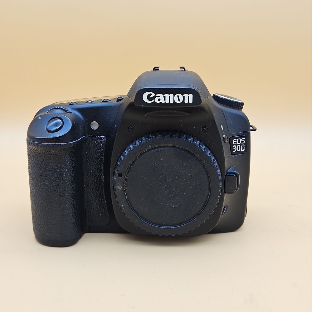 Canon EOS 30D Camera Body Only Tested Works 2.5" Screen Digital Camera